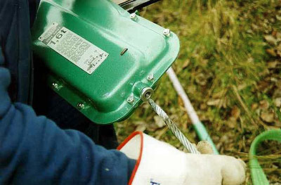 feeding winch cable into brano