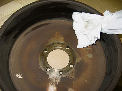 cleaning brake drum land rover