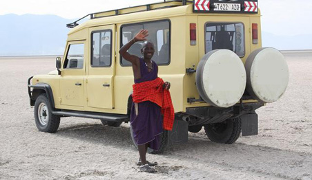 Land-Rover-Defender-Masai