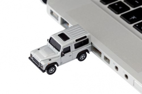 Land Rover Defender 4GB USB Stick