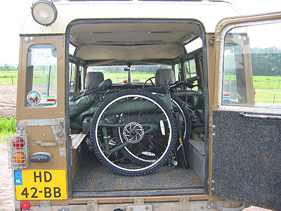 mountain bike inside land rover